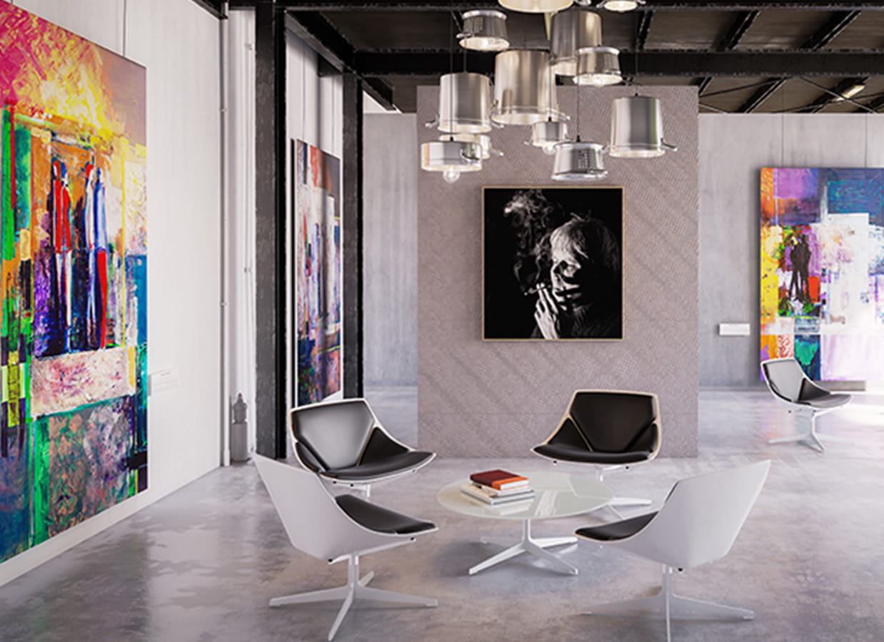 プラスティック製品を削減し、 木くずのパレット製造の再利用化